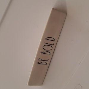 Be Bold Decor